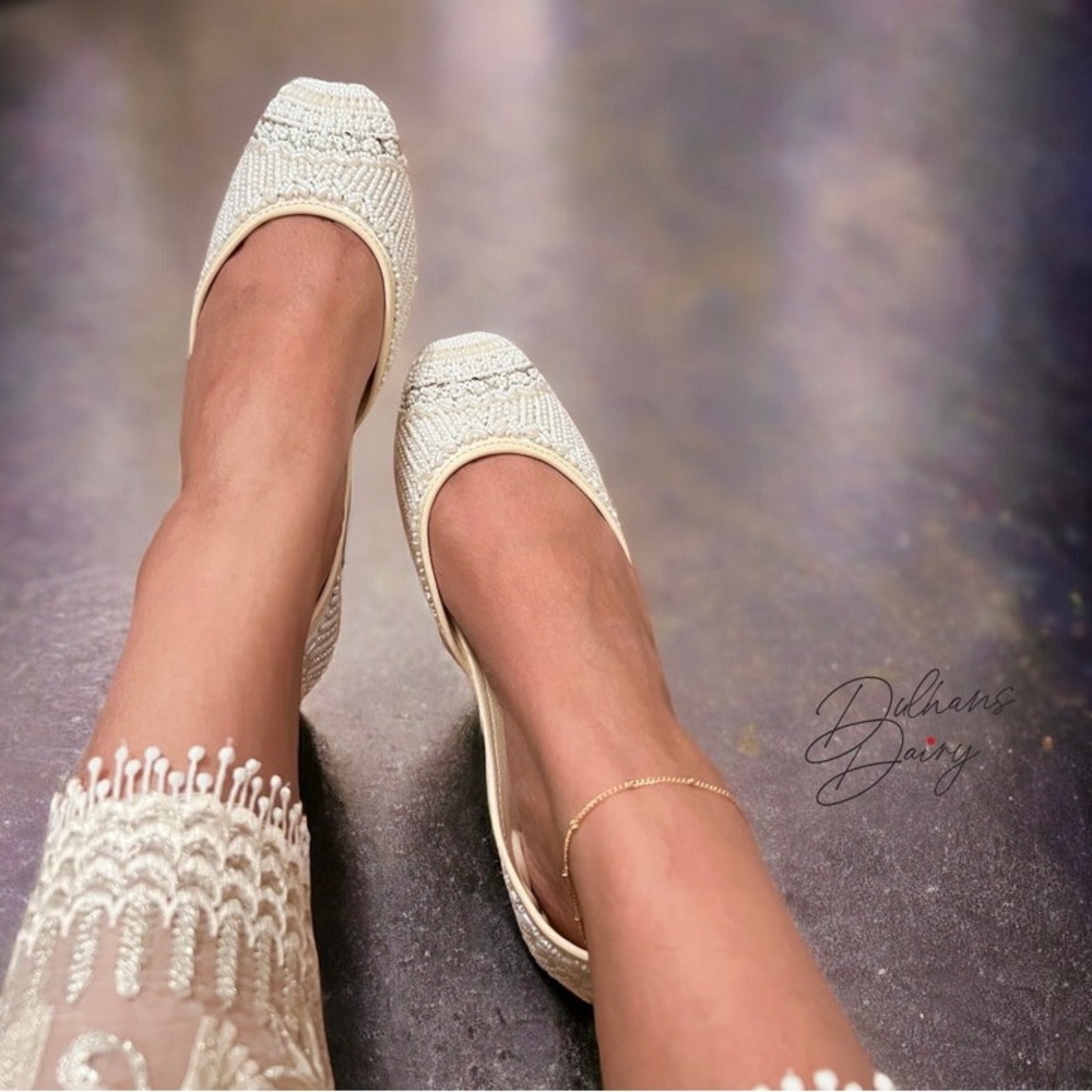Handmade Beaded Bridal White Flats